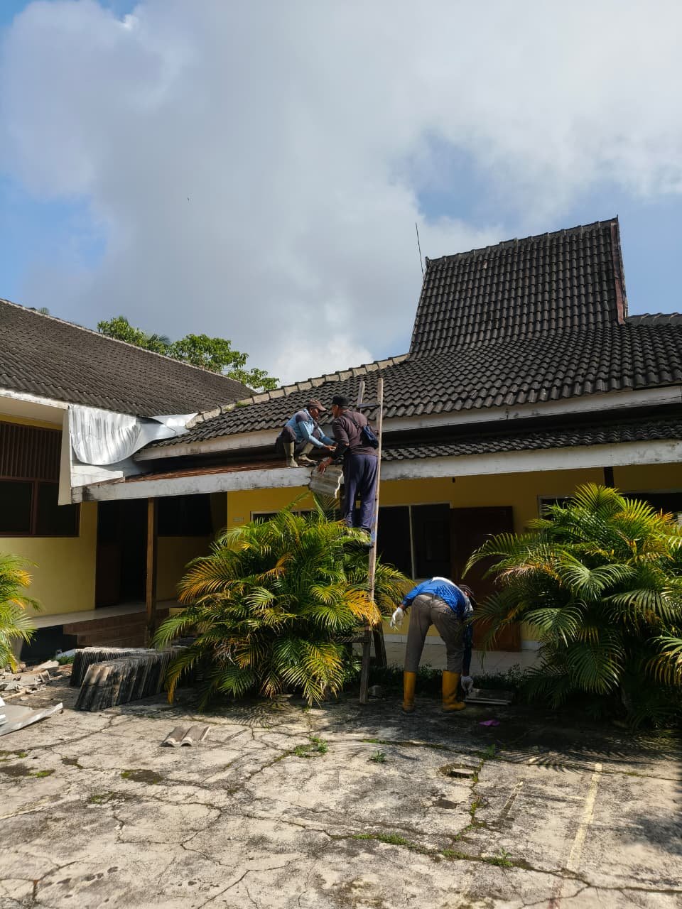 Tahap Pembongkaran Gedung